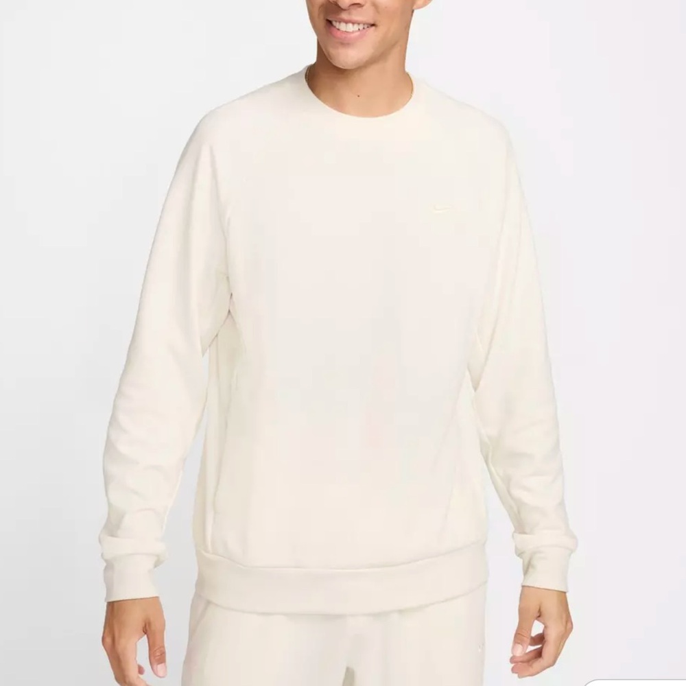 Nike Dri Fit Men's crewneck Cream sweatshirt
